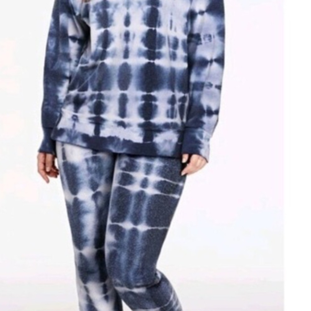 PINK Victoria's Secret women’s  Tie-Dye  Set - Navy and White